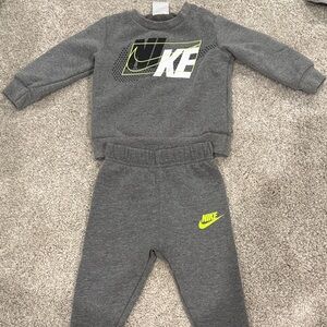 Nike Kids Gray and Neon Yellow Matching Set